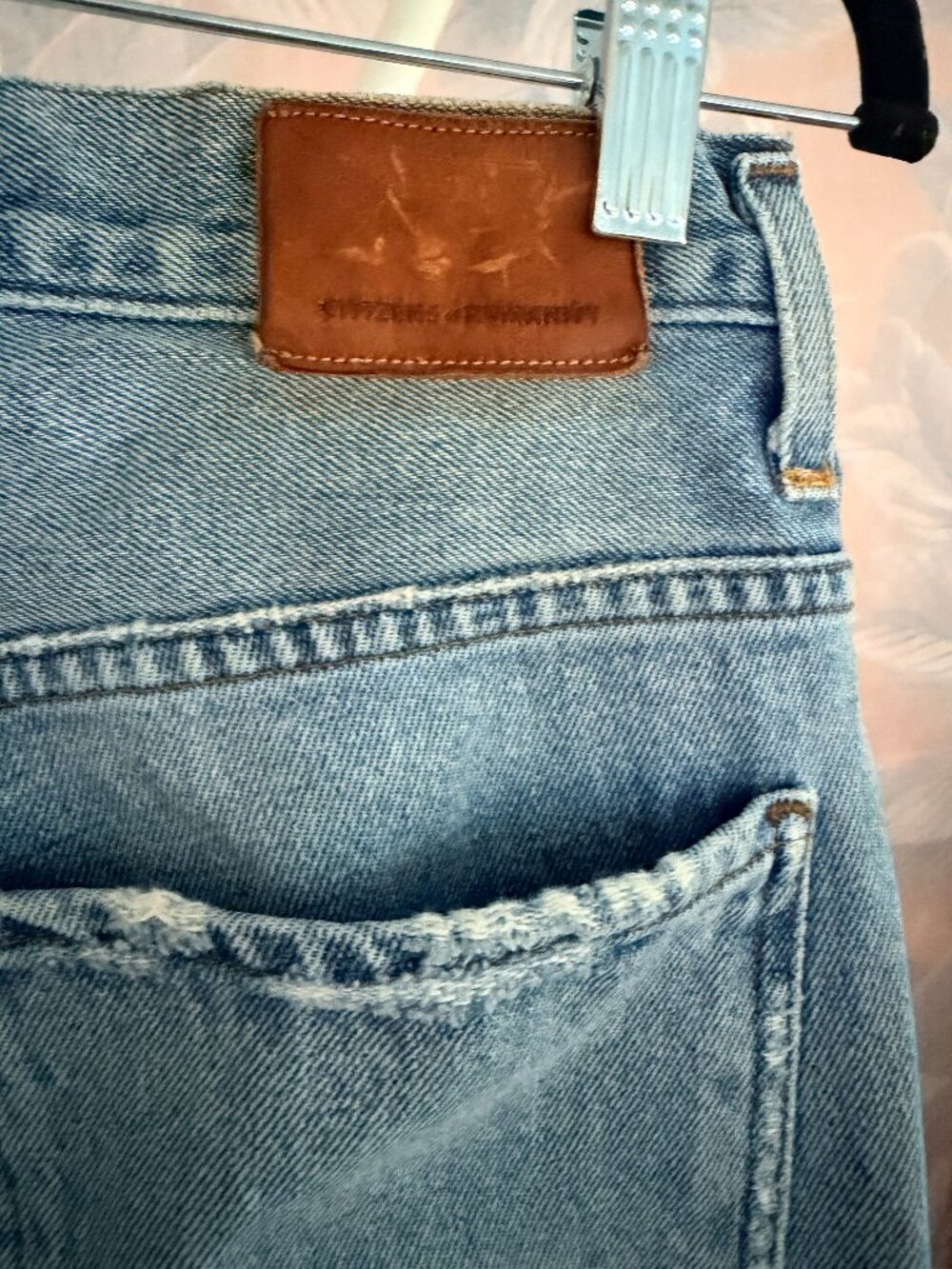 Citizens of Humanity Daphne Jeans Light Wash Distressed Sz 26